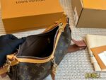 Louis Vuitton Loop Moon Bag With Box - Replica Edition Handheld, Crossbody, Underarm - Multiple Carry Options - Image 8