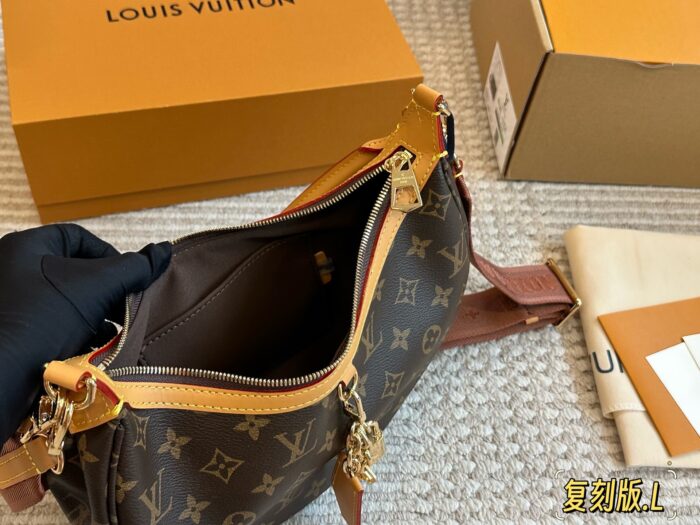 Louis Vuitton Loop Moon Bag With Box - Replica Edition Handheld, Crossbody, Underarm - Multiple Carry Options - Image 8