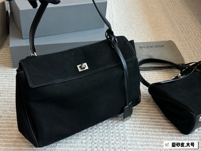 Balenciaga Rodeo New Oversized Soft Super Practical Relaxed-Look Large Bag - Image 1
