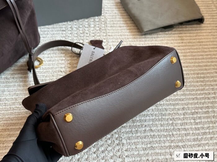 Balenciaga Rodeo Oversized Soft And Relaxed Practical Tote - Image 7