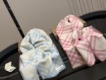 Burberry Cashmere Scarf Reversible Raspberry Pink Limited Edition With Box - Image 7
