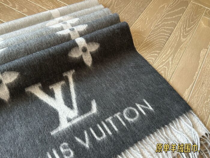 Louis Vuitton 100% Cashmere Classic Scarf Soft, Warm And Effortlessly Versatile - Image 8