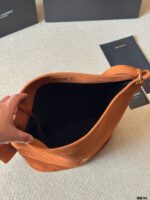 Saint Laurent Niki Series Suede Bucket Bag Retro Texture, Mediterranean Vibe - Image 9