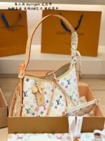 Louis Vuitton White Tri-Colour Carryall Small Size Can Be Worn Crossbody Or Over The Shoulder - Image 4