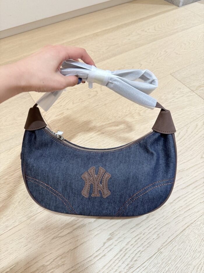 Mlb Crescent Bag Denim Ny Logo Underarm Bag - Image 4