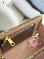 Gucci Gg Supreme Mini Box Bag Double G Monogram Canvas With Leather Trim Detachable Shoulder Strap Same Style As Xiao Zhan'S - Image 9