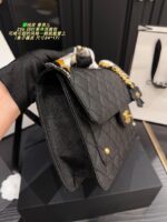 Chanel 25B Four-Leaf Clover Backpack Caviar Leather Versatile For Both Smart And Casual Looks - Image 4