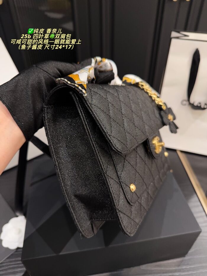 Chanel 25B Four-Leaf Clover Backpack Caviar Leather Versatile For Both Smart And Casual Looks - Image 4