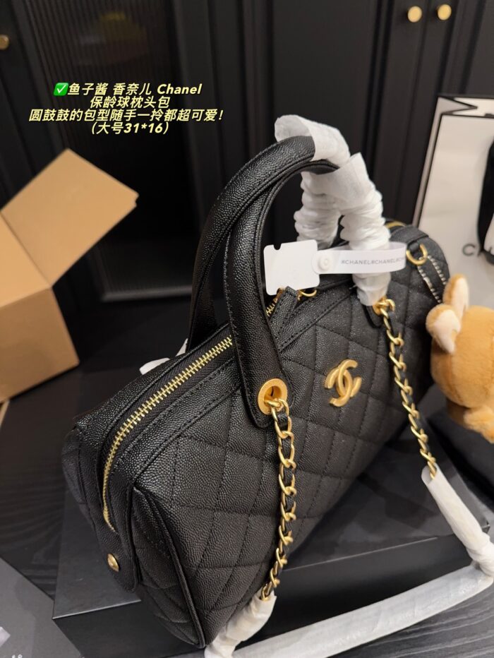 Chanel Bowling Bag: Caviar-Patterned, Puffed Silhouette, Detachable Chain Strap, Versatile Crossbody/Handheld, Generous Capacity - Image 6