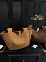 Yves Saint Laurent Hobo Suede Tote Bag Minimalist And Sophisticated, Lightweight And Stylish Spacious Capacity, Essential For Daily Commuting - Image 11