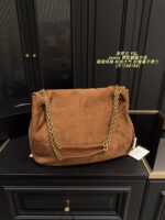 Yves Saint Laurent Jamie Suede Flap Bag Minimalist Style Leather-Chain Combination Lightweight And Shoulder-Friendly - Image 3