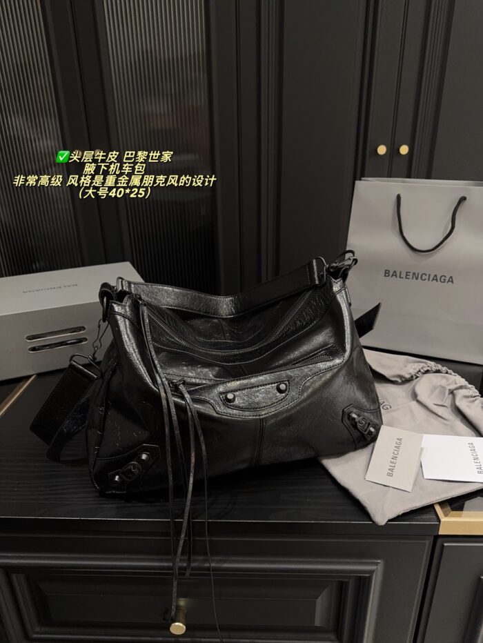 Balenciaga Underarm Motorcycle Bag Heavy Metal Punk Style Full Grain Leather Adjustable Shoulder Strap Suitable For Daily Use - Image 2