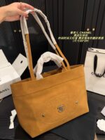 Chanel Suede Tote Bag Casual Chic With A Velvety Texture - Image 3