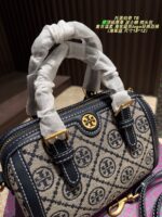 Tory Burch Boston Pillow Bag Vintage Floral Pattern Navy Blue Logo Wide Shoulder Strap Handheld Or Crossbody Generous Capacity - Image 5