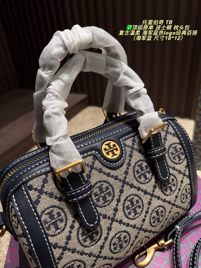 Tory Burch Boston Pillow Bag Vintage Floral Pattern Navy Blue Logo Wide Shoulder Strap Handheld Or Crossbody Generous Capacity - Image 5