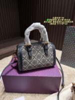 Tory Burch Boston Pillow Bag Vintage Floral Pattern Navy Blue Logo Wide Shoulder Strap Handheld Or Crossbody Generous Capacity - Image 8