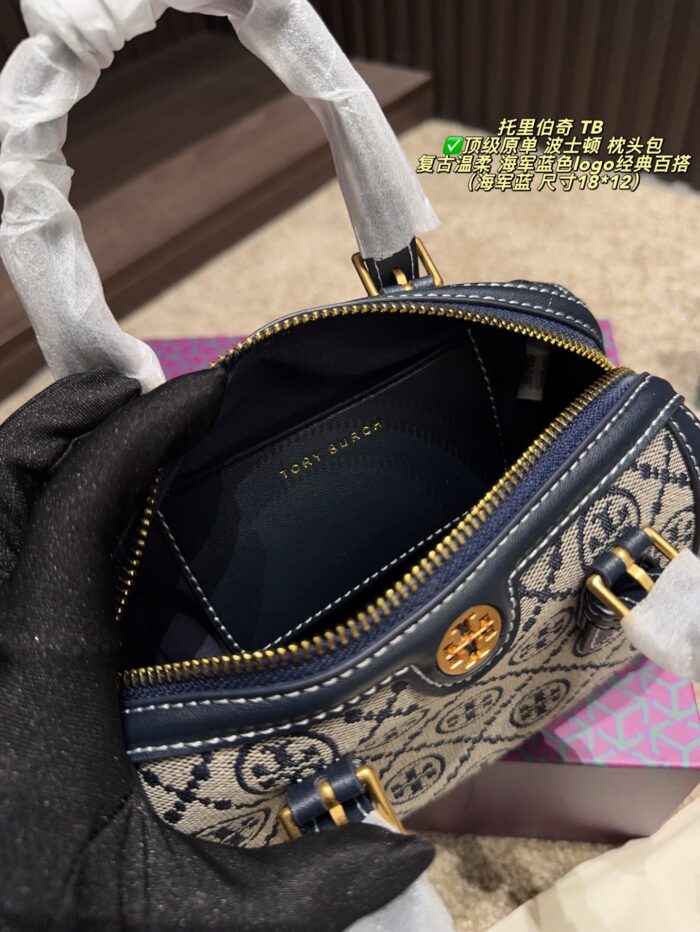 Tory Burch Boston Pillow Bag Vintage Floral Pattern Navy Blue Logo Wide Shoulder Strap Handheld Or Crossbody Generous Capacity - Image 9