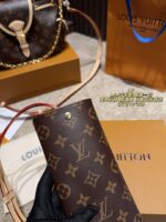 Louis Vuitton Mini Phone And Glasses Case Simple, Versatile And Stylish The Go-To Choice For Everyday Outings - Image 8