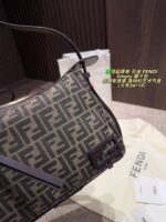 Fendi Simply Underarm Bag Understated Sophistication Artistic Flair Exceptional Aesthetic Appeal - Image 8