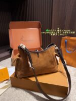 Louis Vuitton Carryall Suede Dynamic Chip Small Size, Full Packaging - Image 2