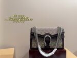 Gucci Dionysus Crystal-Studded Dionysus Bag Classic Monogram Pattern Multiple Carrying Options Versatile And Exquisite - Image 2