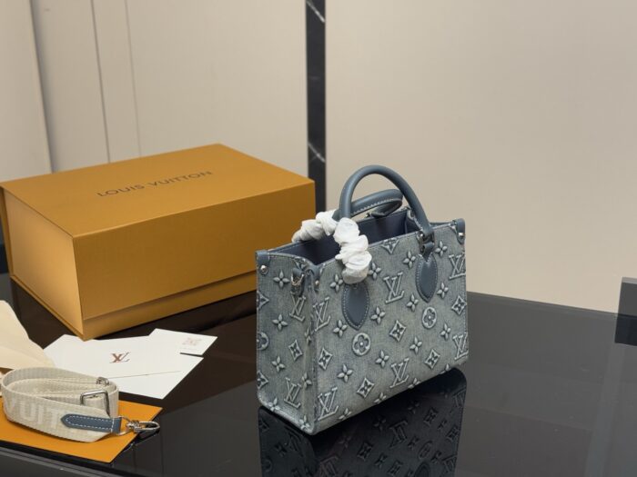 Louis Vuitton Onthego Denim Tote - Image 8