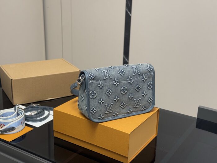 Louis Vuitton Baguette Bag With Detachable Vintage-Style Shoulder Straps - Image 8