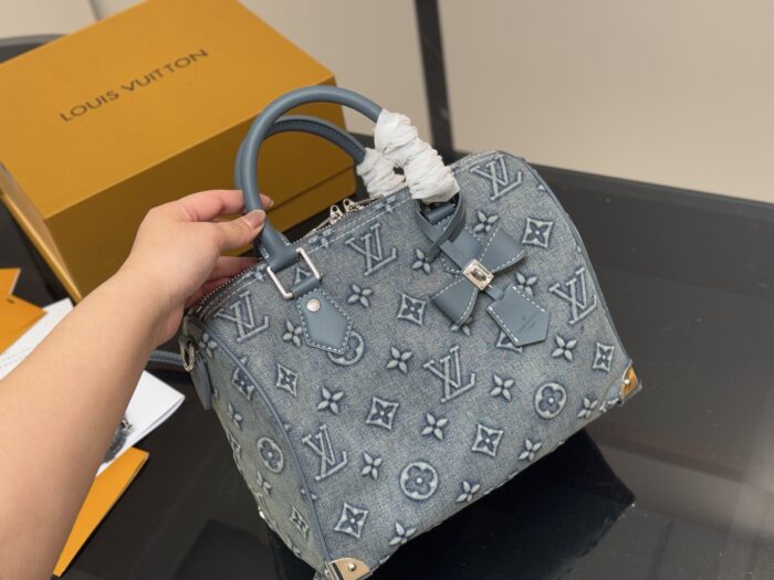 Louis Vuitton Keepall 30 Denim Blue Pillow Bag - Image 2