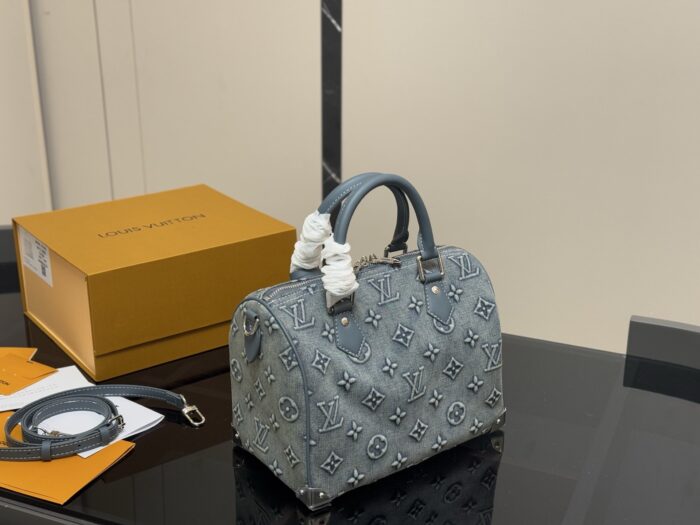 Louis Vuitton Keepall 30 Denim Blue Pillow Bag - Image 8