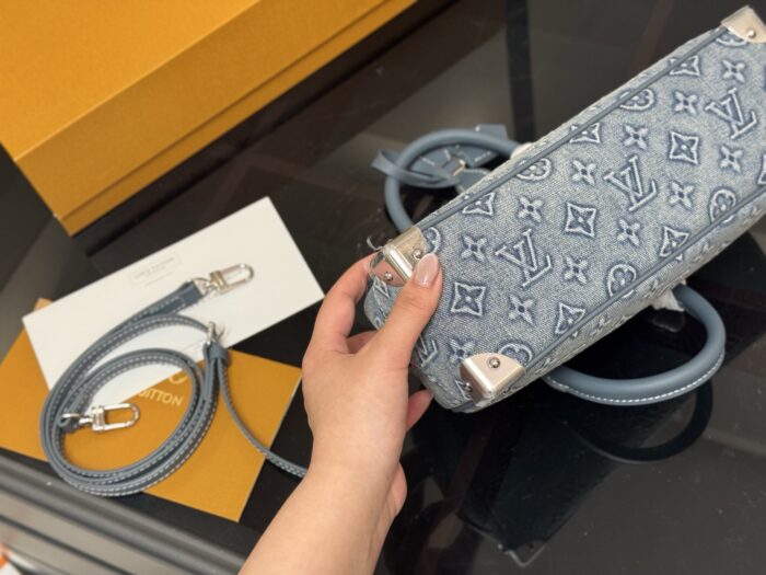Louis Vuitton Keepall Denim Blue Pillow Bag With Riveted Bow Design - Image 9