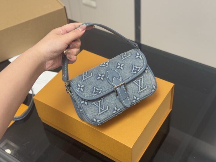 Louis Vuitton Diane Bag - Nano Size - Image 2