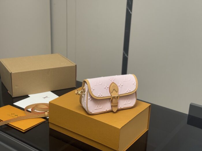 Louis Vuitton Diane Nano Baguette - Image 1