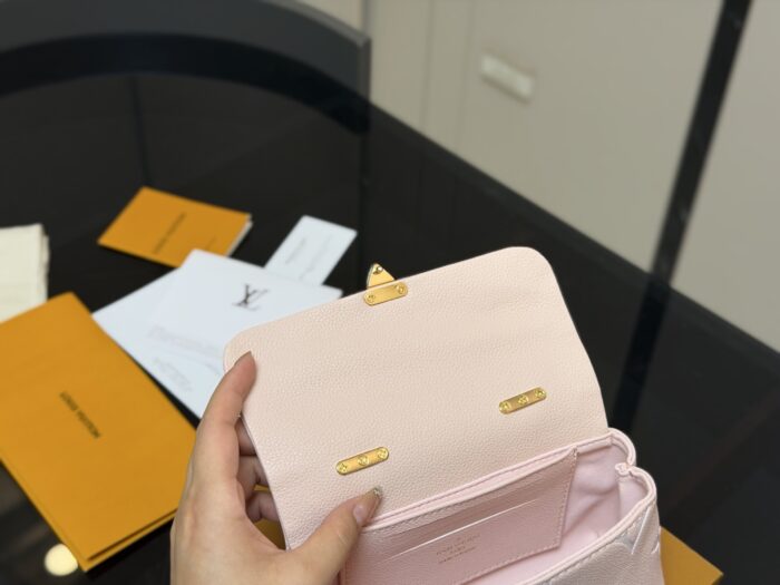 Louis Vuitton Nano Madeleine Mini Princess Bag Two-Section Chain Diy Full-Grain Taurillon Calf Leather - Image 3