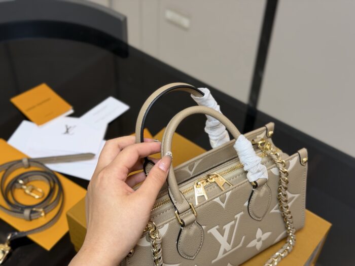 Louis Vuitton On The Go Jungle New Horizontal Tote Bag Hidden Shoulder Strap For Single-Shoulder Or Hand-Carry Use - Image 3