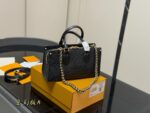 Louis Vuitton On The Go Jungle New Horizontal Tote Bag Hidden Shoulder Strap For Single-Shoulder Or Hand-Carry Use - Image 10