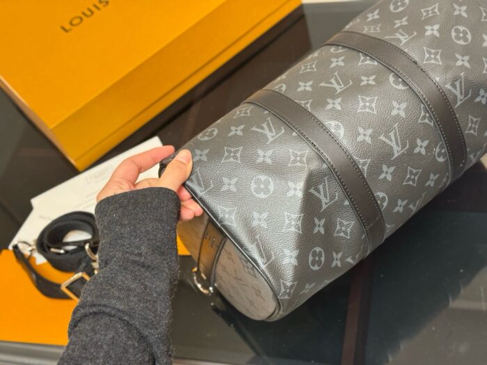 Louis Vuitton Keepall New Pillow Bag Genuine Leather Unisex Style - Image 9