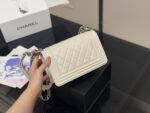 Chanel Leboy Lambskin Texture High-Quality Version Plump Leather Women'S Handbag - Image 7
