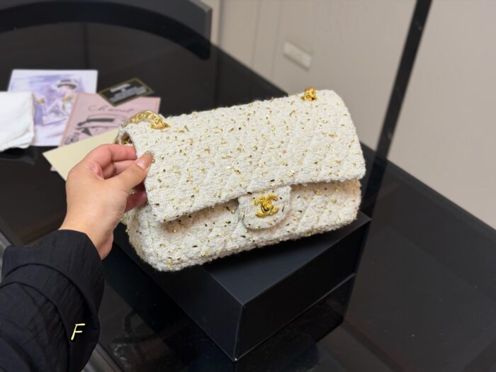 Chanel Cf Series New Wool Chain Bag - Image 2