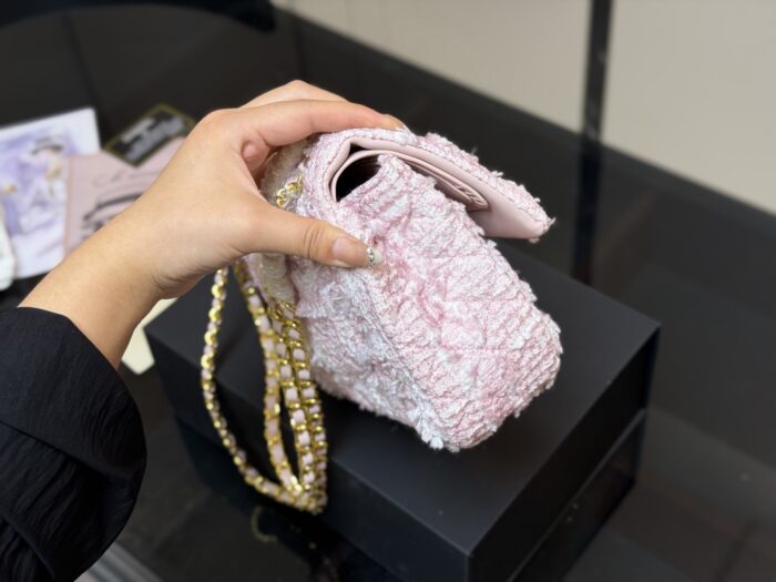 Chanel New Wool Cf Quilted Chain Bag - Image 7