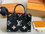 Louis Vuitton Onthego Ice Cream Colour Cowhide Shopping Bag - Image 10