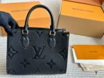 Louis Vuitton Onthego Ice Cream Colour Cowhide Shopping Bag - Image 12