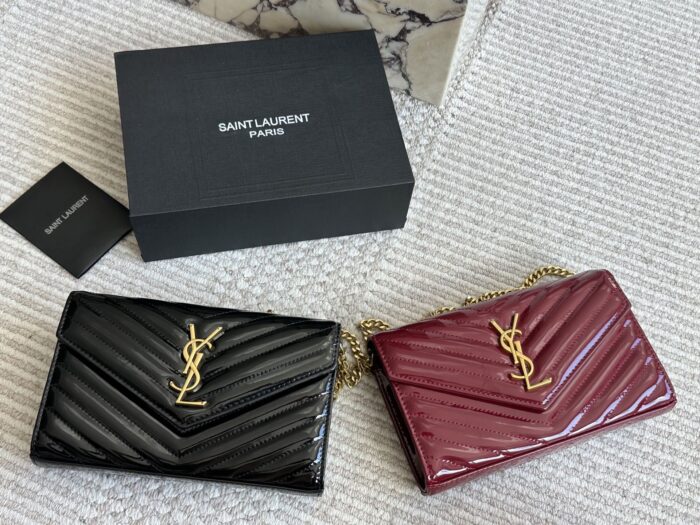 Yves Saint Laurent Woc Envelope Bag Satin Leather Can Be Worn Crossbody Or Underarm Wear-Resistant And Durable - Image 1