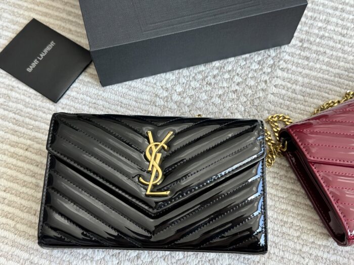 Yves Saint Laurent Woc Envelope Bag Satin Leather Can Be Worn Crossbody Or Underarm Wear-Resistant And Durable - Image 2