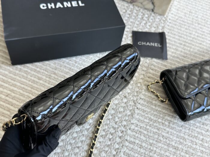 Chanel Patent Leather Woc Fortune Bag Crossbody Or Shoulder Strap With Retractable Chain Compact Yet Surprisingly Spacious - Image 6
