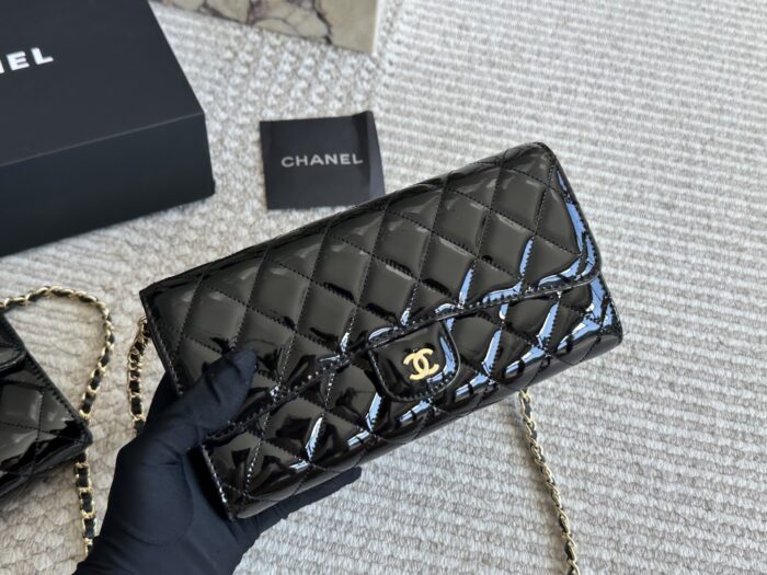 Chanel Patent Leather Woc Fortune Bag Crossbody Or Shoulder Strap With Retractable Chain Compact Yet Surprisingly Spacious - Image 12