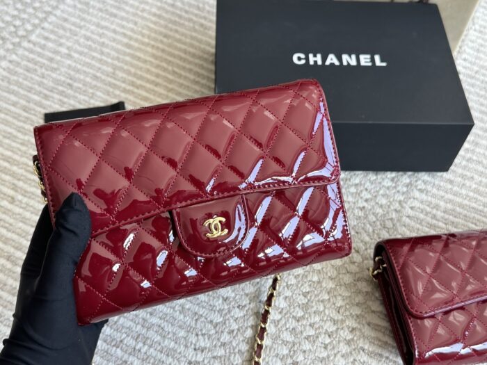 Chanel Patent Leather Woc Fortune Bag Crossbody Or Shoulder Strap With Retractable Chain Compact Yet Surprisingly Spacious - Image 14