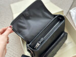 Coach New Colourway Men'S Messenger Bag - Spacious And Versatile - Image 9