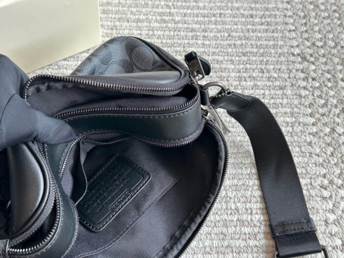 Coach New Arrival Black Men'S Camera Bag Versatile And Spacious - Image 8