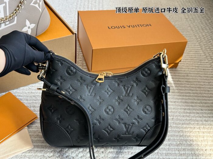 Louis Vuitton New Black Full-Leather Horn Bag With Leather-Wrapped Chain - Understated, Timeless, Perfect For Autumn/Winter - Image 6