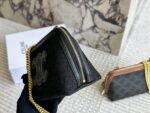 Celine Shell Bag Classic Must-Have Chain Bag - Image 6